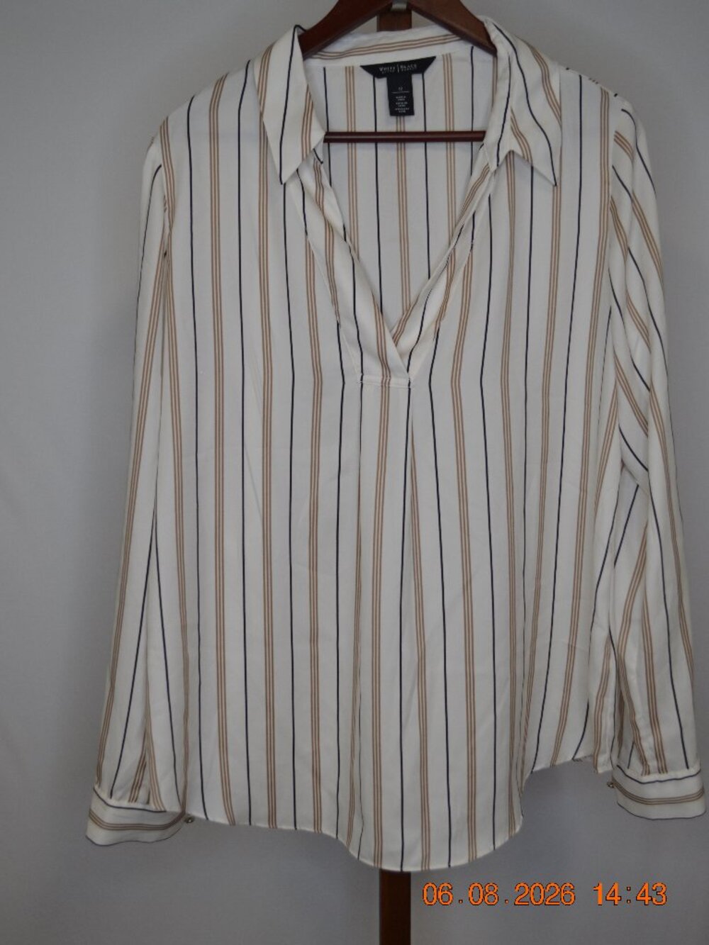 White House Black Market Women’s Size 12 Tan Black Stripe Collared V-Neck Blouse